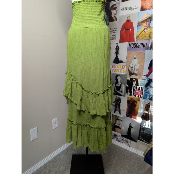 Bohemian Green Strapless Dress - Picture 4 of 5